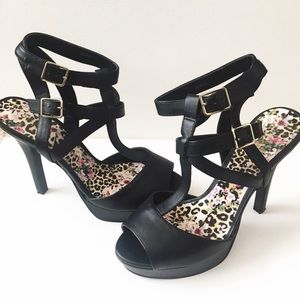 Charlotte Russe Black Strappy Sandals